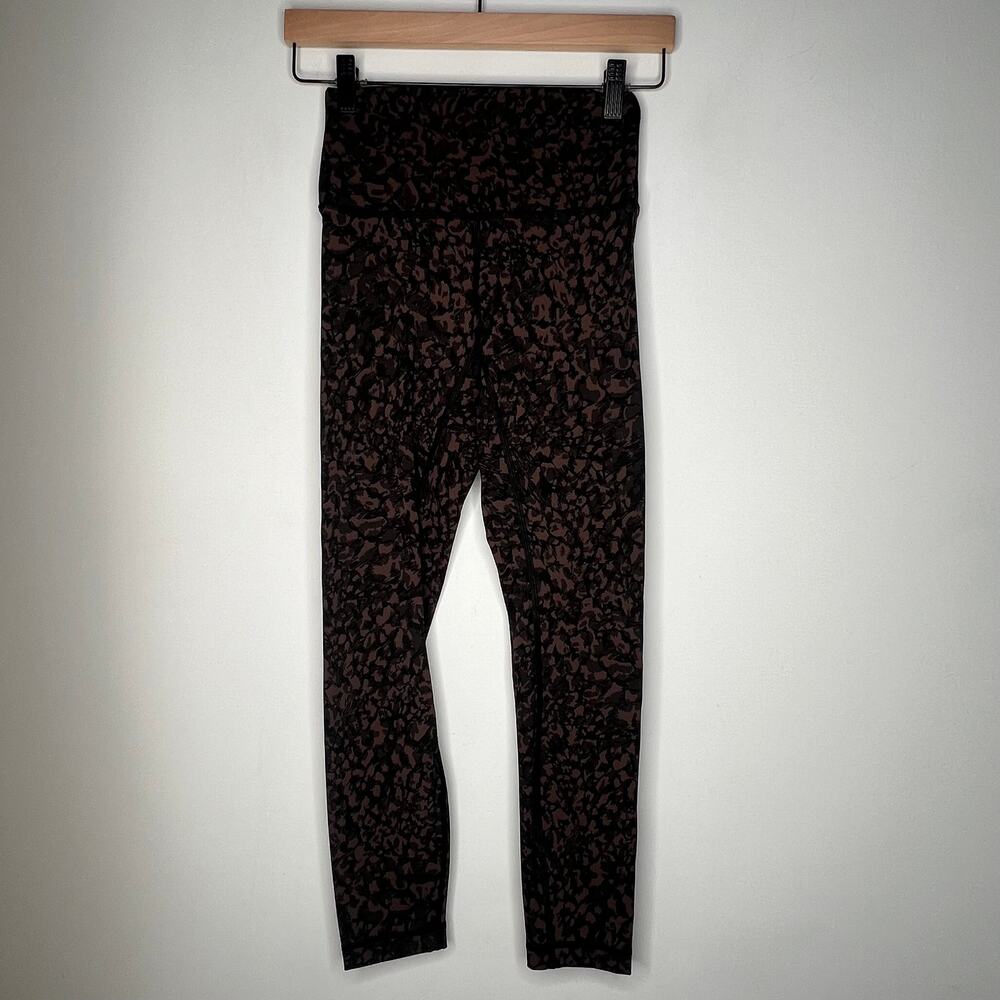 Lululemon Wunder Under High Rise Tight Size 4 - Picture 2 of 6